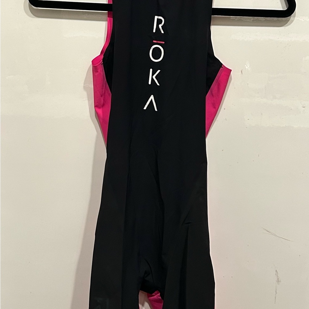 ROKA Viper Pro Swimskin – Women’s Medium – Used Once, Excellent Condition
